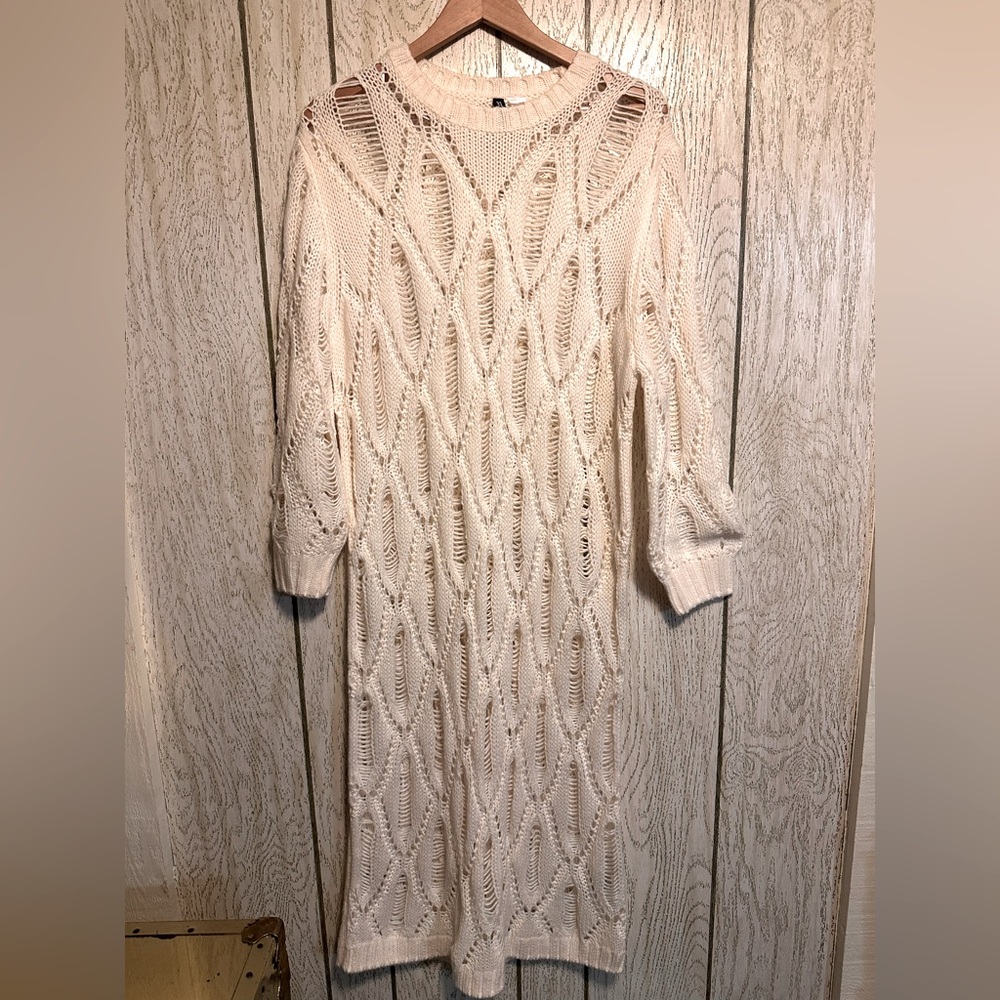 H&M Cream Boho Stitch Knit Dress Size Medium